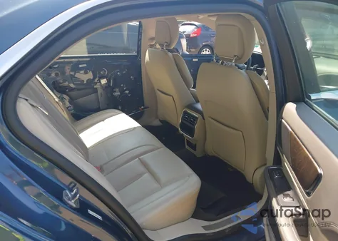 2018 Lincoln Continental Premiere z USA, uszkodzony, nr VIN 1LN6L9VKXJ5612335